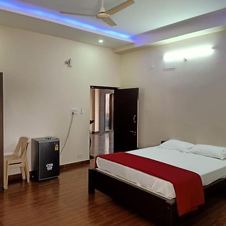 Ss Lodge Devanahalli エクステリア 写真